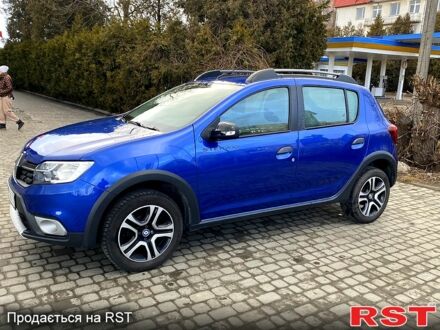 Рено Сандеро 2020 в Львове на Automoto.ua Синий Рено Сандеро, объемом двигателя 15 л и пробегом 52 тыс. км за 13400 $, фото 1 на Automoto.ua