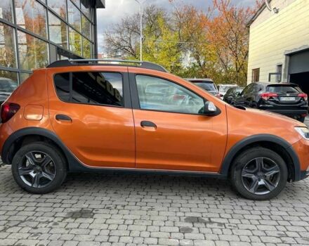 Оранжевый Рено Сандеро, объемом двигателя 0.9 л и пробегом 61 тыс. км за 8500 $, фото 7 на Automoto.ua