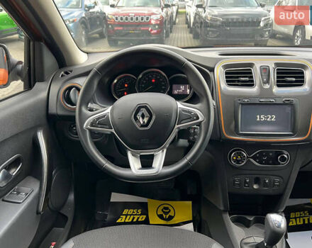 Рено Сандеро 2017 в Ивано-Франковске на Automoto.ua Оранжевый Рено Сандеро, объемом двигателя 0.9 л и пробегом 61 тыс. км за 8500 $, фото 17 на Automoto.ua