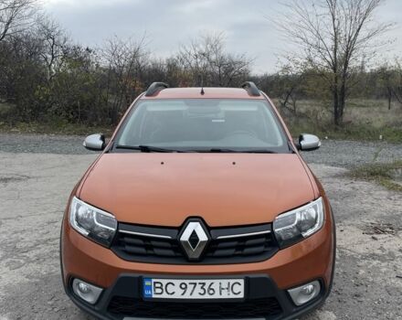 Оранжевый Рено Сандеро, объемом двигателя 1.5 л и пробегом 84 тыс. км за 11500 $, фото 1 на Automoto.ua