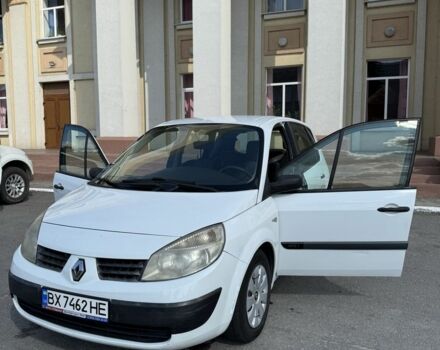 Белый Рено Сценик II, объемом двигателя 1.5 л и пробегом 295 тыс. км за 4950 $, фото 13 на Automoto.ua