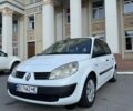 Белый Рено Сценик II, объемом двигателя 1.5 л и пробегом 295 тыс. км за 4950 $, фото 1 на Automoto.ua
