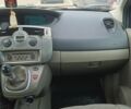 Белый Рено Сценик II, объемом двигателя 1.9 л и пробегом 253 тыс. км за 4300 $, фото 7 на Automoto.ua