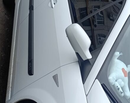 Белый Рено Сценик II, объемом двигателя 1.5 л и пробегом 3 тыс. км за 4800 $, фото 4 на Automoto.ua