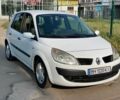 Белый Рено Сценик II, объемом двигателя 1.5 л и пробегом 290 тыс. км за 4800 $, фото 2 на Automoto.ua