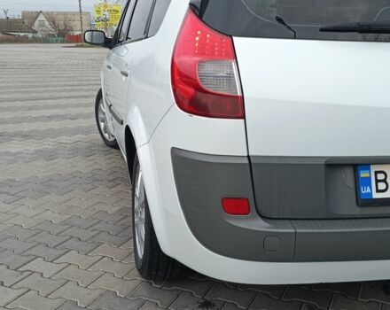 Білий Рено Сценік II, об'ємом двигуна 1.9 л та пробігом 300 тис. км за 5500 $, фото 4 на Automoto.ua