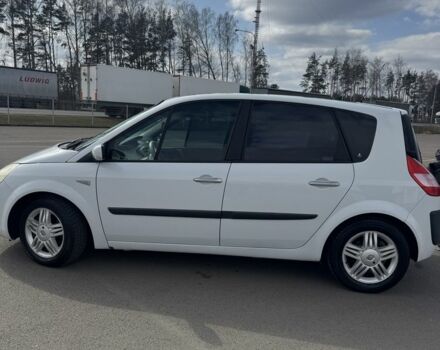 Белый Рено Сценик II, объемом двигателя 2 л и пробегом 260 тыс. км за 3800 $, фото 1 на Automoto.ua