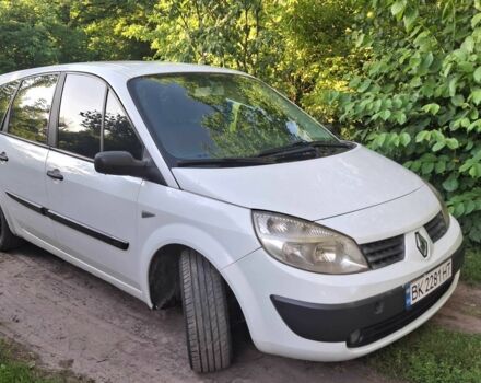 Белый Рено Сценик II, объемом двигателя 1.5 л и пробегом 158 тыс. км за 3900 $, фото 2 на Automoto.ua