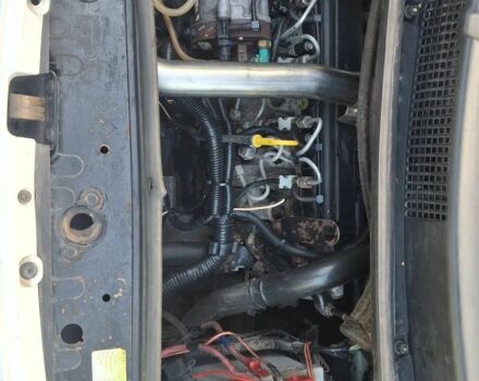 Белый Рено Сценик II, объемом двигателя 1.5 л и пробегом 158 тыс. км за 3900 $, фото 12 на Automoto.ua