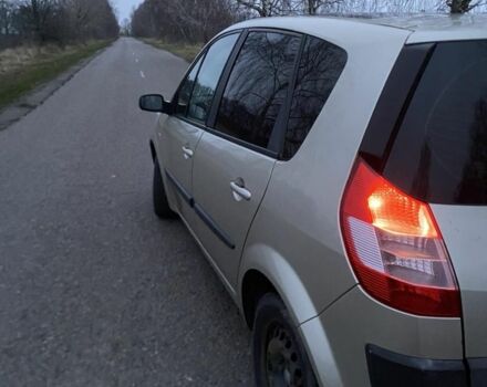 Бежевый Рено Сценик II, объемом двигателя 1.9 л и пробегом 265 тыс. км за 3800 $, фото 2 на Automoto.ua