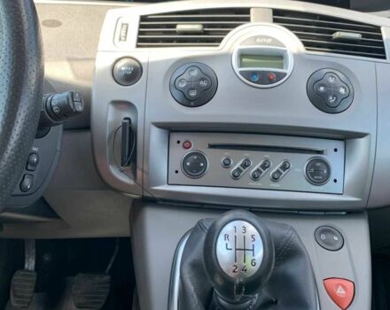 Бежевий Рено Сценік II, об'ємом двигуна 1.6 л та пробігом 279 тис. км за 5400 $, фото 7 на Automoto.ua