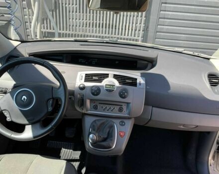 Бежевий Рено Сценік II, об'ємом двигуна 1.6 л та пробігом 279 тис. км за 5400 $, фото 8 на Automoto.ua