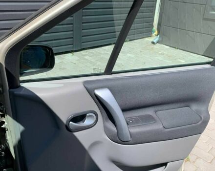 Бежевий Рено Сценік II, об'ємом двигуна 1.6 л та пробігом 279 тис. км за 5400 $, фото 11 на Automoto.ua