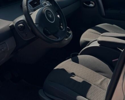 Бежевый Рено Сценик II, объемом двигателя 2 л и пробегом 210 тыс. км за 5100 $, фото 8 на Automoto.ua