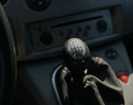 Бежевый Рено Сценик II, объемом двигателя 2 л и пробегом 210 тыс. км за 5100 $, фото 11 на Automoto.ua