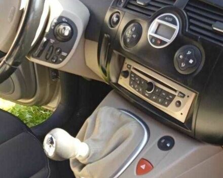 Бежевый Рено Сценик II, объемом двигателя 1.9 л и пробегом 150 тыс. км за 5400 $, фото 10 на Automoto.ua