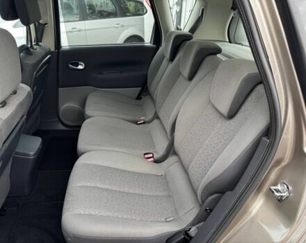 Бежевый Рено Сценик II, объемом двигателя 1.6 л и пробегом 197 тыс. км за 5699 $, фото 15 на Automoto.ua