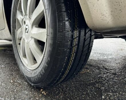 Рено Сценік II 2006 у Полтаві на Automoto.ua Бежевий Рено Сценік II, об'ємом двигуна 1.6 л та пробігом 131 тис. км за 5300 $, фото 6 на Automoto.ua