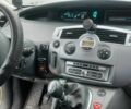 Бежевый Рено Сценик II, объемом двигателя 2 л и пробегом 282 тыс. км за 5400 $, фото 5 на Automoto.ua
