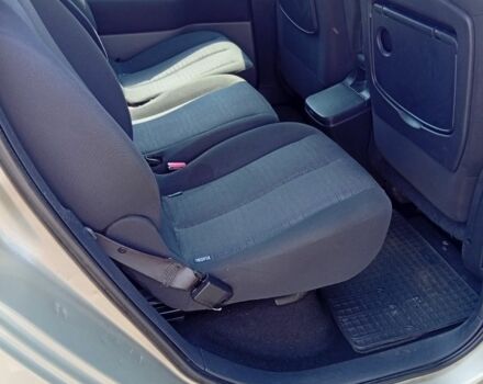 Бежевый Рено Сценик II, объемом двигателя 1.6 л и пробегом 280 тыс. км за 4600 $, фото 5 на Automoto.ua