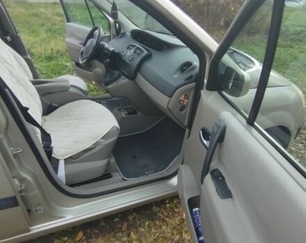 Бежевый Рено Сценик II, объемом двигателя 1.6 л и пробегом 247 тыс. км за 4400 $, фото 8 на Automoto.ua