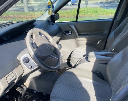 Черный Рено Сценик II, объемом двигателя 1.9 л и пробегом 258 тыс. км за 3400 $, фото 12 на Automoto.ua