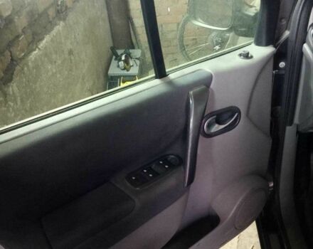 Черный Рено Сценик II, объемом двигателя 1.5 л и пробегом 178 тыс. км за 4200 $, фото 7 на Automoto.ua