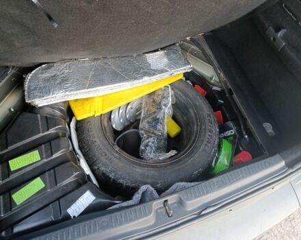 Черный Рено Сценик II, объемом двигателя 1.5 л и пробегом 269 тыс. км за 4999 $, фото 6 на Automoto.ua