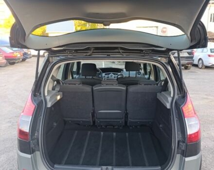 Черный Рено Сценик II, объемом двигателя 1.5 л и пробегом 269 тыс. км за 4999 $, фото 8 на Automoto.ua