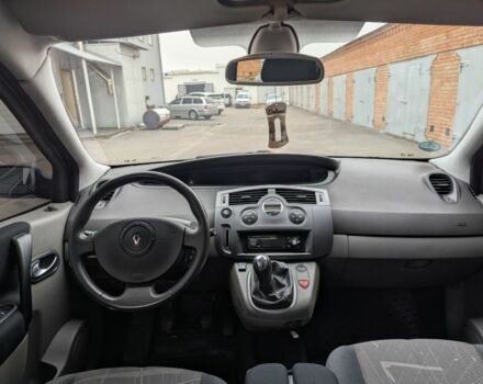 Черный Рено Сценик II, объемом двигателя 1.6 л и пробегом 194 тыс. км за 5500 $, фото 11 на Automoto.ua