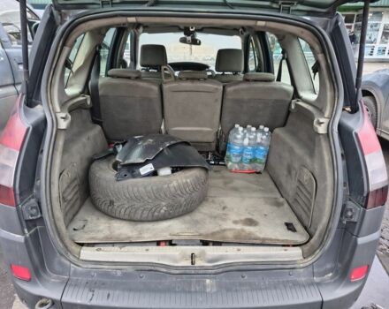 Черный Рено Сценик II, объемом двигателя 1.9 л и пробегом 250 тыс. км за 900 $, фото 7 на Automoto.ua