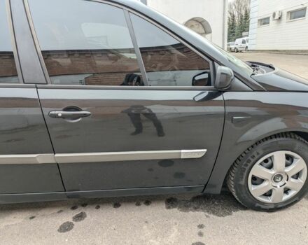 Черный Рено Сценик II, объемом двигателя 1.6 л и пробегом 194 тыс. км за 5500 $, фото 2 на Automoto.ua