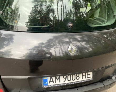 Рено Сценік II 2005 у Житомирі на Automoto.ua Чорний Рено Сценік II, об'ємом двигуна 1.6 л та пробігом 205 тис. км за 3400 $, фото 6 на Automoto.ua