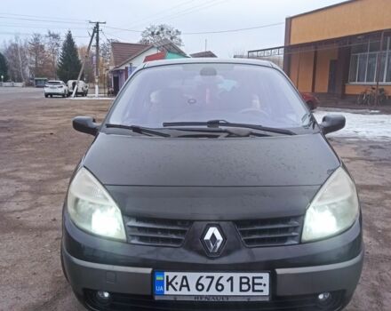 Черный Рено Сценик II, объемом двигателя 2 л и пробегом 268 тыс. км за 4500 $, фото 2 на Automoto.ua