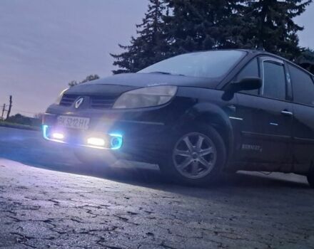 Черный Рено Сценик II, объемом двигателя 1.6 л и пробегом 250 тыс. км за 3900 $, фото 7 на Automoto.ua