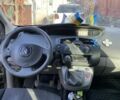 Рено Сценік II 2005 у Житомирі на Automoto.ua Чорний Рено Сценік II, об'ємом двигуна 1.6 л та пробігом 205 тис. км за 3400 $, фото 11 на Automoto.ua
