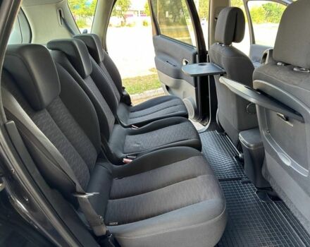 Черный Рено Сценик II, объемом двигателя 1.9 л и пробегом 133 тыс. км за 6699 $, фото 14 на Automoto.ua