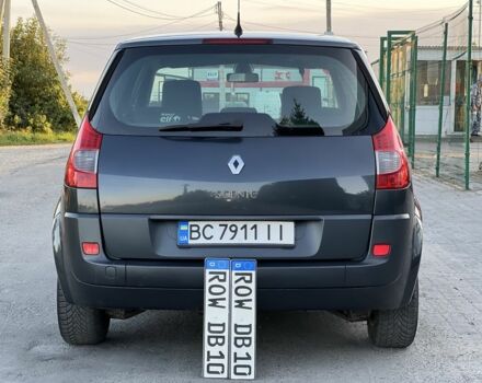 Черный Рено Сценик II, объемом двигателя 1.6 л и пробегом 235 тыс. км за 4650 $, фото 4 на Automoto.ua