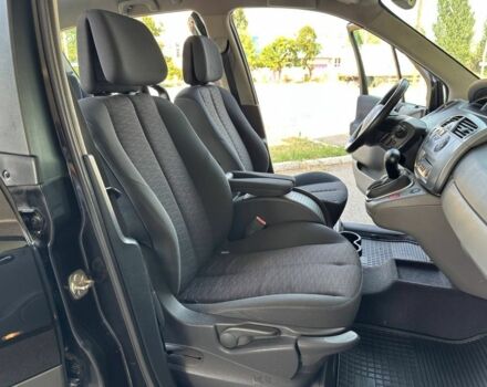 Черный Рено Сценик II, объемом двигателя 1.9 л и пробегом 133 тыс. км за 6699 $, фото 12 на Automoto.ua