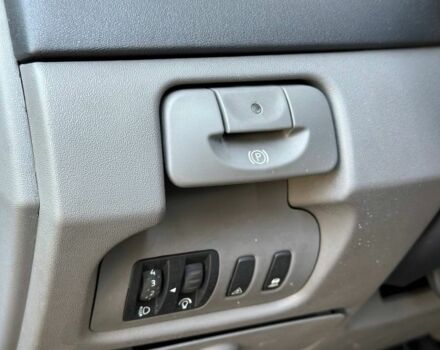 Черный Рено Сценик II, объемом двигателя 1.9 л и пробегом 133 тыс. км за 6699 $, фото 9 на Automoto.ua