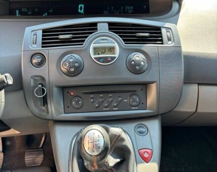 Черный Рено Сценик II, объемом двигателя 1.6 л и пробегом 245 тыс. км за 6200 $, фото 16 на Automoto.ua