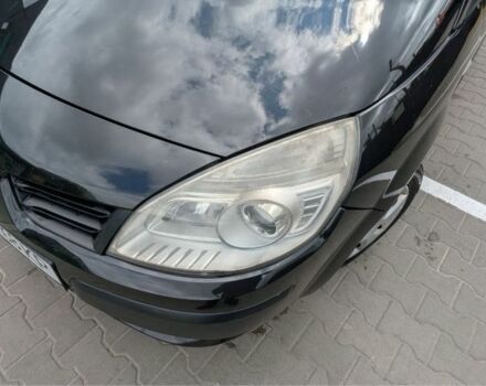 Черный Рено Сценик II, объемом двигателя 1.9 л и пробегом 249 тыс. км за 5750 $, фото 8 на Automoto.ua