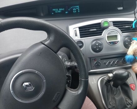 Чорний Рено Сценік II, об'ємом двигуна 2 л та пробігом 242 тис. км за 5299 $, фото 7 на Automoto.ua