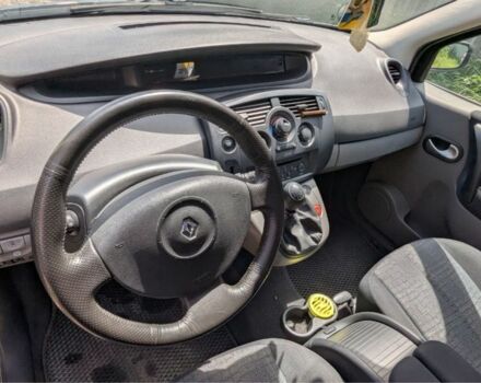 Черный Рено Сценик II, объемом двигателя 1.9 л и пробегом 249 тыс. км за 5750 $, фото 9 на Automoto.ua