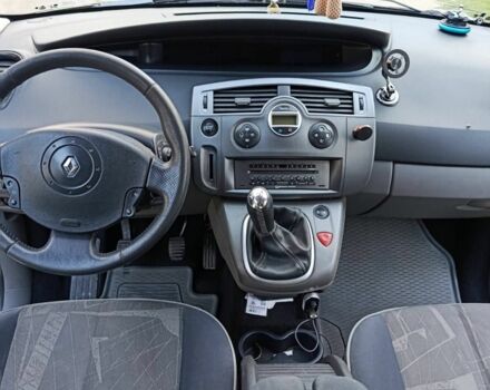 Чорний Рено Сценік II, об'ємом двигуна 1.6 л та пробігом 243 тис. км за 4600 $, фото 5 на Automoto.ua