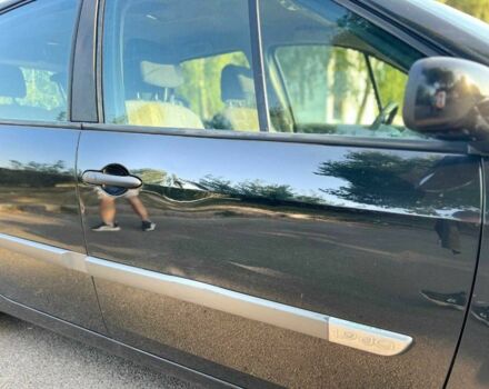 Черный Рено Сценик II, объемом двигателя 1.9 л и пробегом 320 тыс. км за 4300 $, фото 3 на Automoto.ua