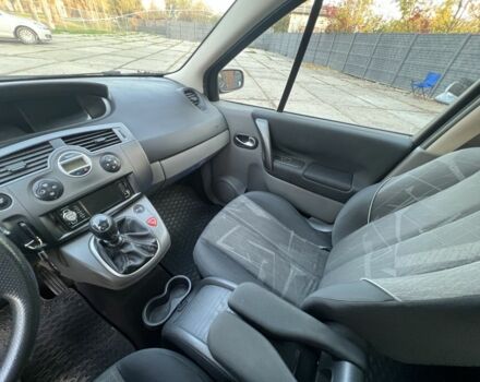 Черный Рено Сценик II, объемом двигателя 2 л и пробегом 225 тыс. км за 5500 $, фото 12 на Automoto.ua