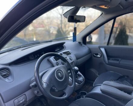 Черный Рено Сценик II, объемом двигателя 1.5 л и пробегом 352 тыс. км за 5200 $, фото 3 на Automoto.ua