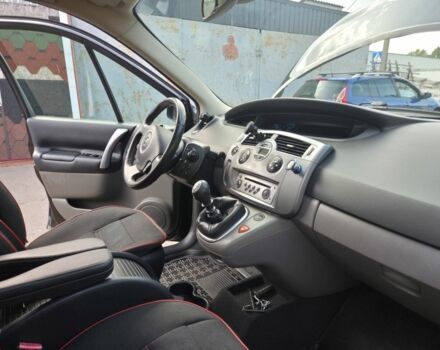 Черный Рено Сценик II, объемом двигателя 1.6 л и пробегом 226 тыс. км за 6500 $, фото 10 на Automoto.ua