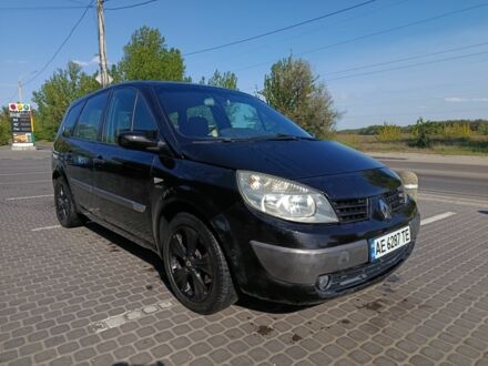 Рено Сценик II 2004 в Каменское - Днепродзержинск на Automoto.ua Черный Рено Сценик II, объемом двигателя 1.9 л и пробегом 200 тыс. км за 4300 $, фото 1 на Automoto.ua